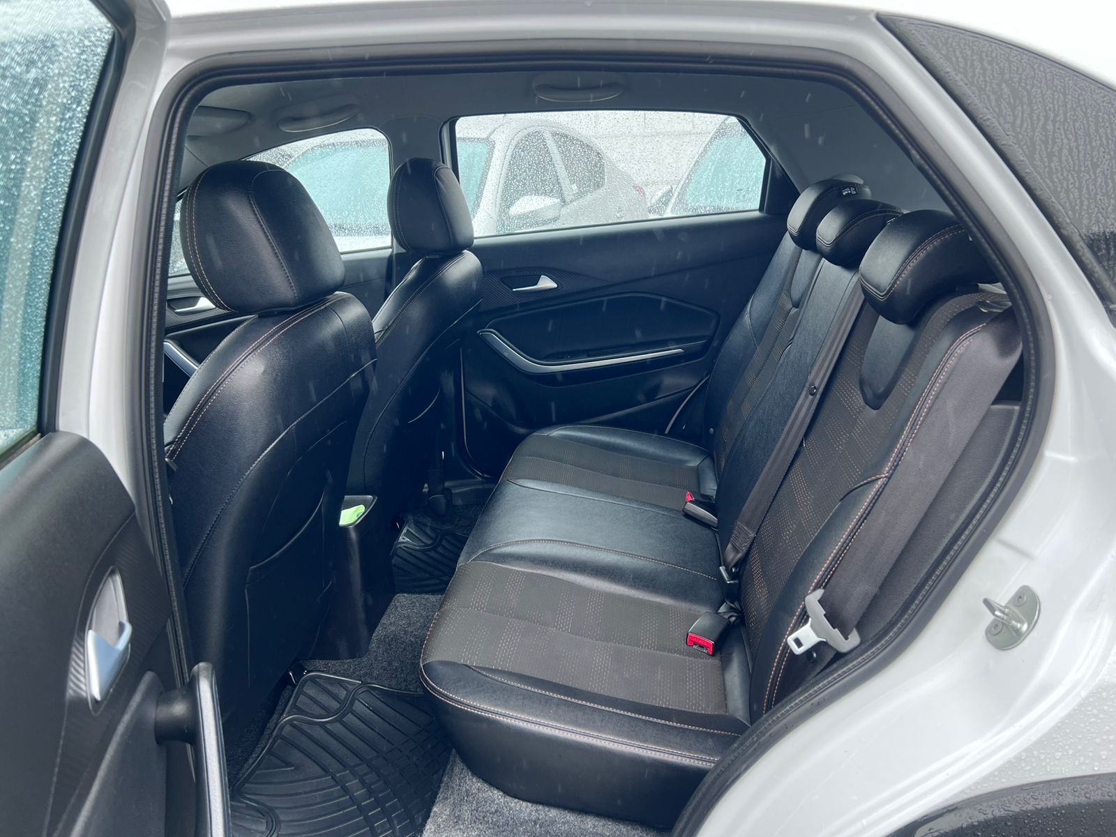 Imagen 9 del vehículo